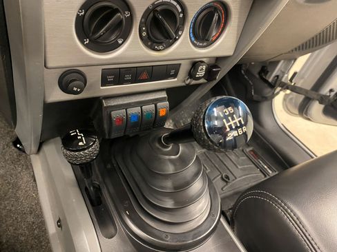 Used 2009 Jeep Wrangler Rubicon w/ Dual Top Group image 16