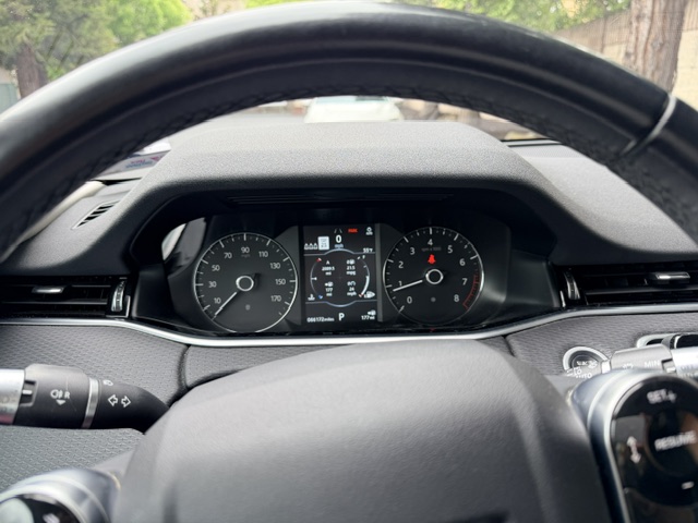 Used 2020 Land Rover Range Rover Evoque S AWD/4WD image 9