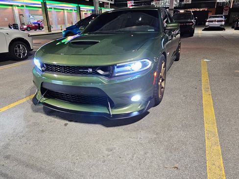 Used 2019 Dodge Charger Scat Pack w/ Driver Confidence Group image 10