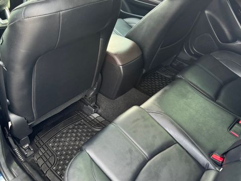 Used 2017 MAZDA MAZDA3 Touring image 14