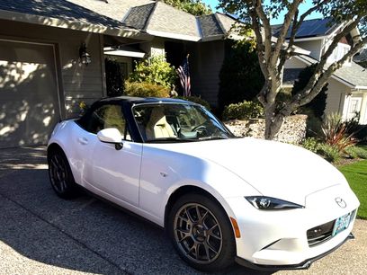 Used 2025 MAZDA MX-5 Miata Grand Touring w/ Appearance Package