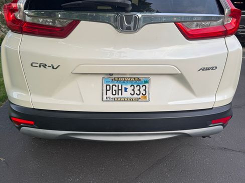 Used 2017 Honda CR-V EX image 6