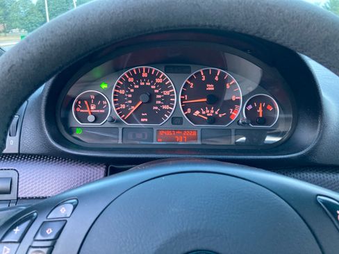 Used 2005 BMW 330Ci Coupe RWD image 11