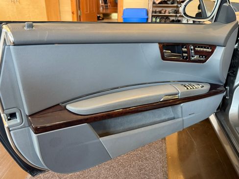 Used 2008 Mercedes-Benz CL 63 AMG image 17