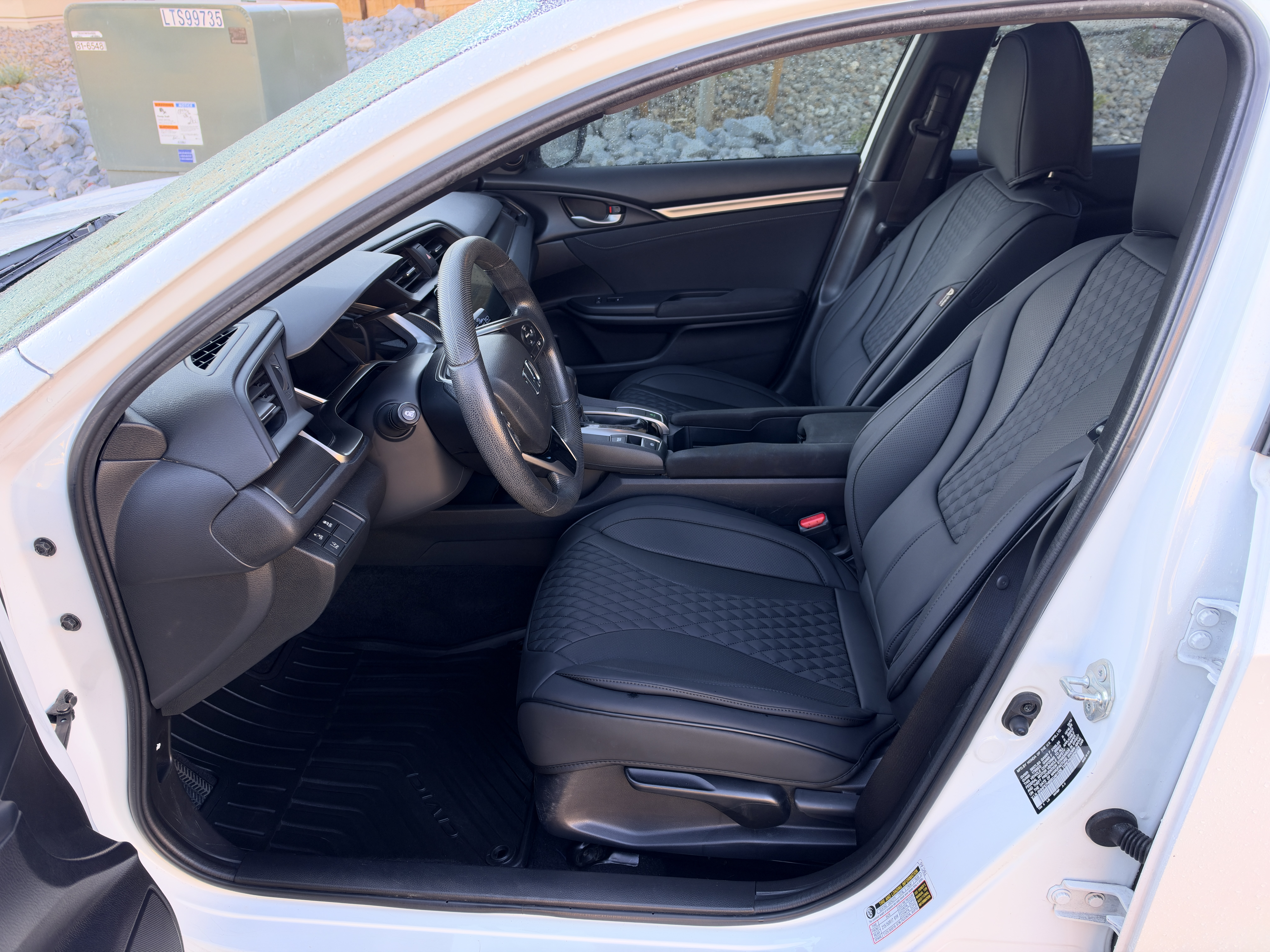 Used 2019 Honda Civic EX image 9