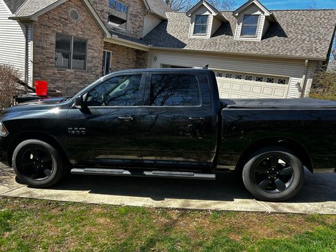 Used 2018 RAM 1500 Sport w/ Convenience Group image 1