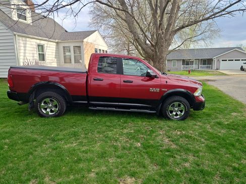 Used 2015 RAM 1500 Outdoorsman image 2