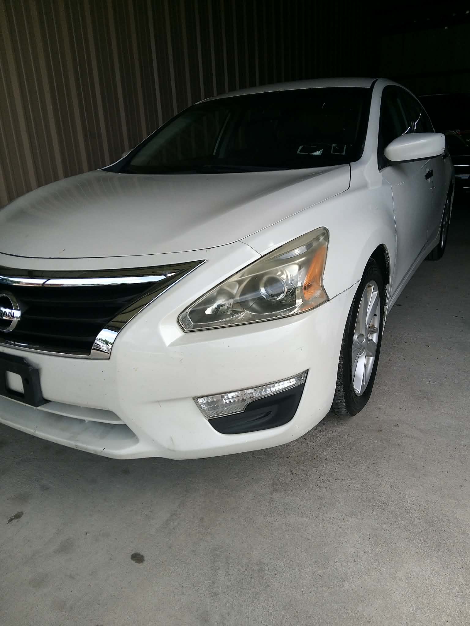 Used 2014 Nissan Altima 2.5 SV FWD image 9