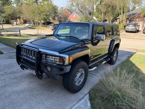 Used 2006 HUMMER H3 image 2