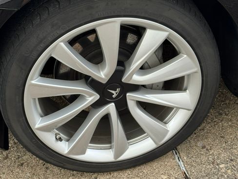 Used 2019 Tesla Model 3 Standard Range Plus image 20