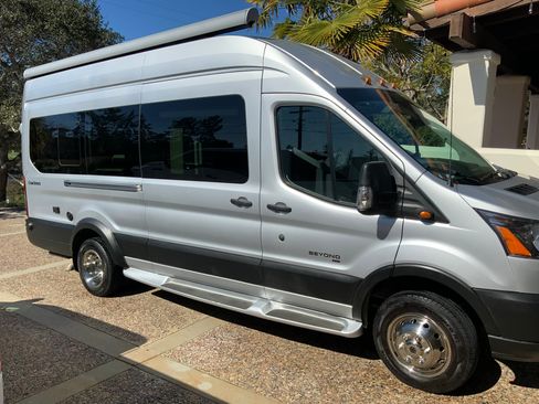 Used 2019 Ford Transit 350 148 High Roof Extended DRW image 7