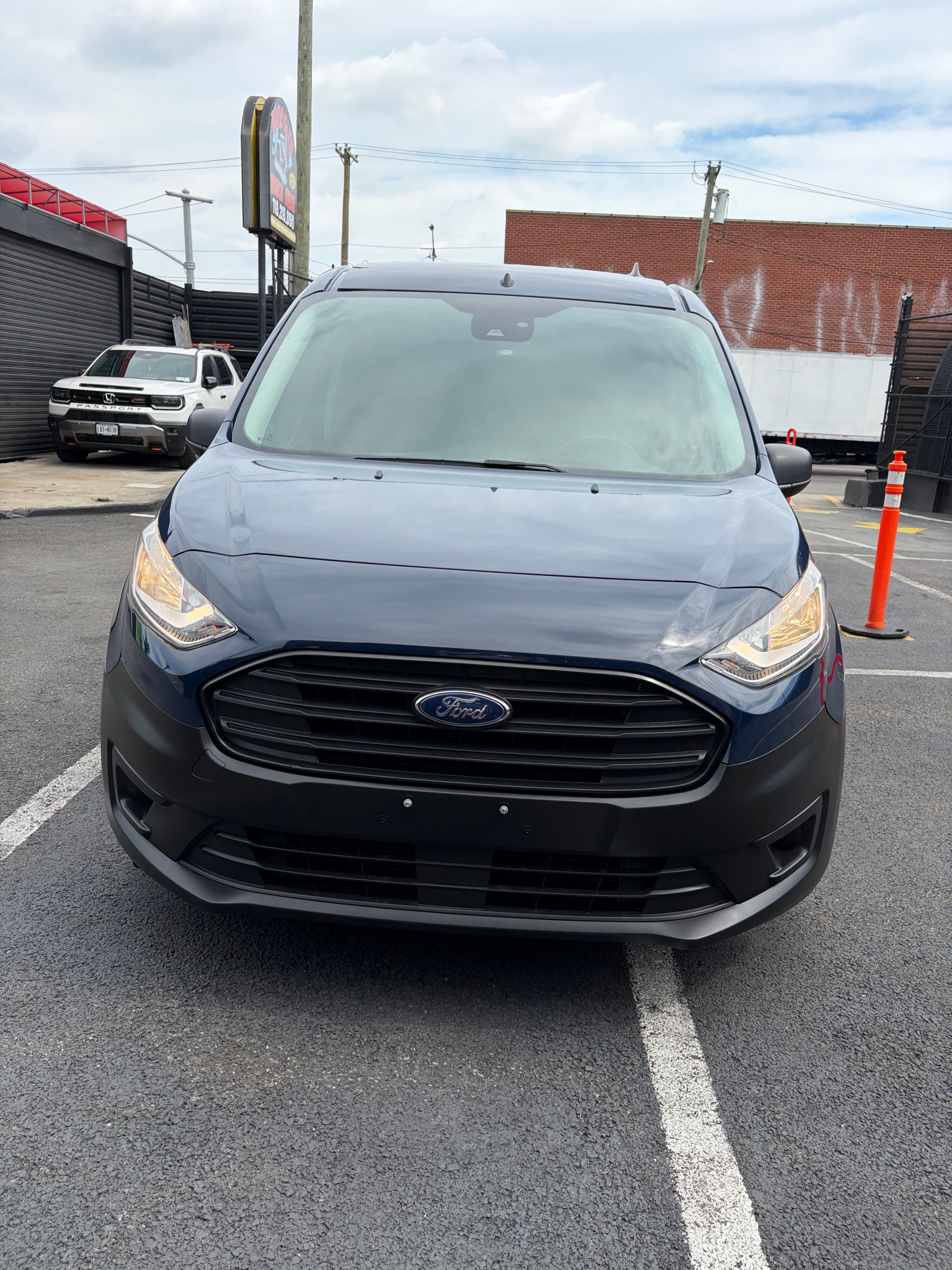 Used 2019 Ford Transit Connect XL FWD image 5