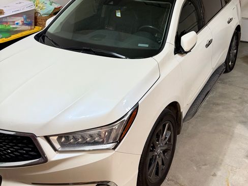 Used 2018 Acura MDX SH-AWD w/ Advance Package image 4