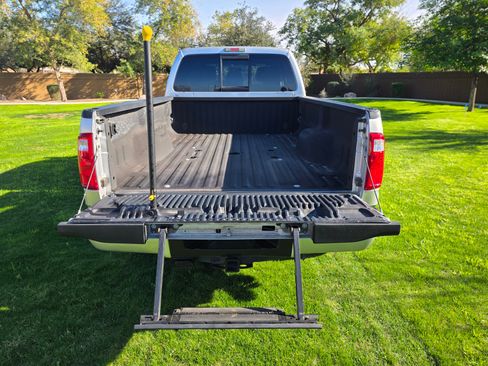 Used 2016 Ford F350 Platinum image 10