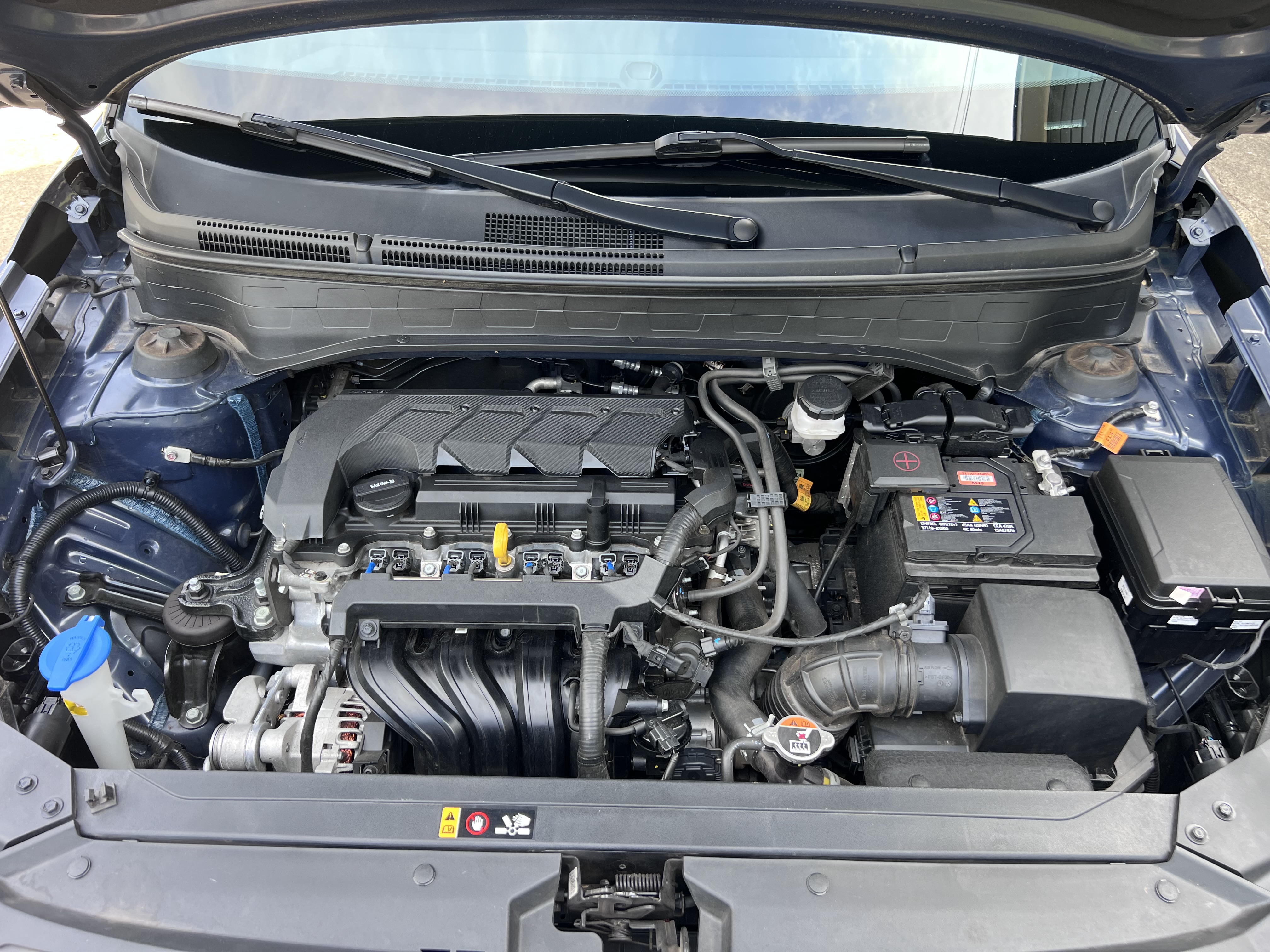 Used 2023 Hyundai Venue Limited w/ Cargo Package FWD image 19