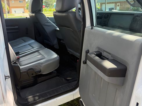Used 2014 Ford F250 XL image 17