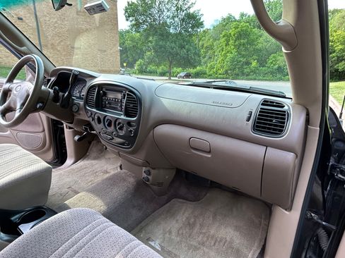 Used 2001 Toyota Tundra SR5 AWD/4WD image 10