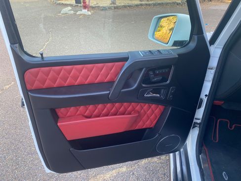 Used 2016 Mercedes-Benz G 63 AMG 4MATIC image 20