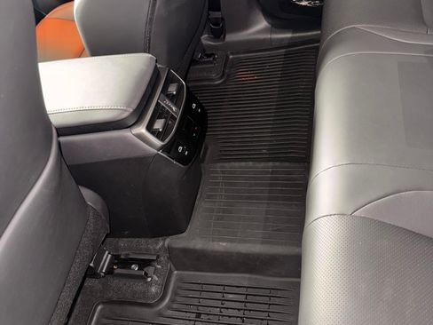 Used 2024 Lexus RX 350 FWD image 15