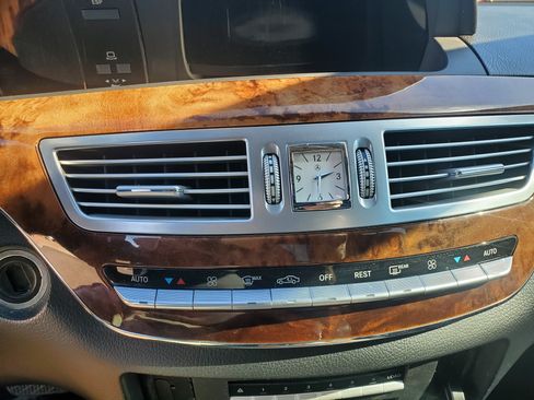 Used 2007 Mercedes-Benz S 550 image 18