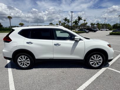 Used 2017 Nissan Rogue SV w/ SV Premium Package