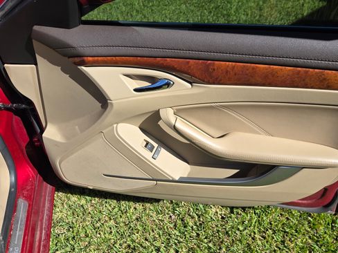 Used 2008 Cadillac CTS 3.6 AWD w/ Luxury Level Two Package image 5