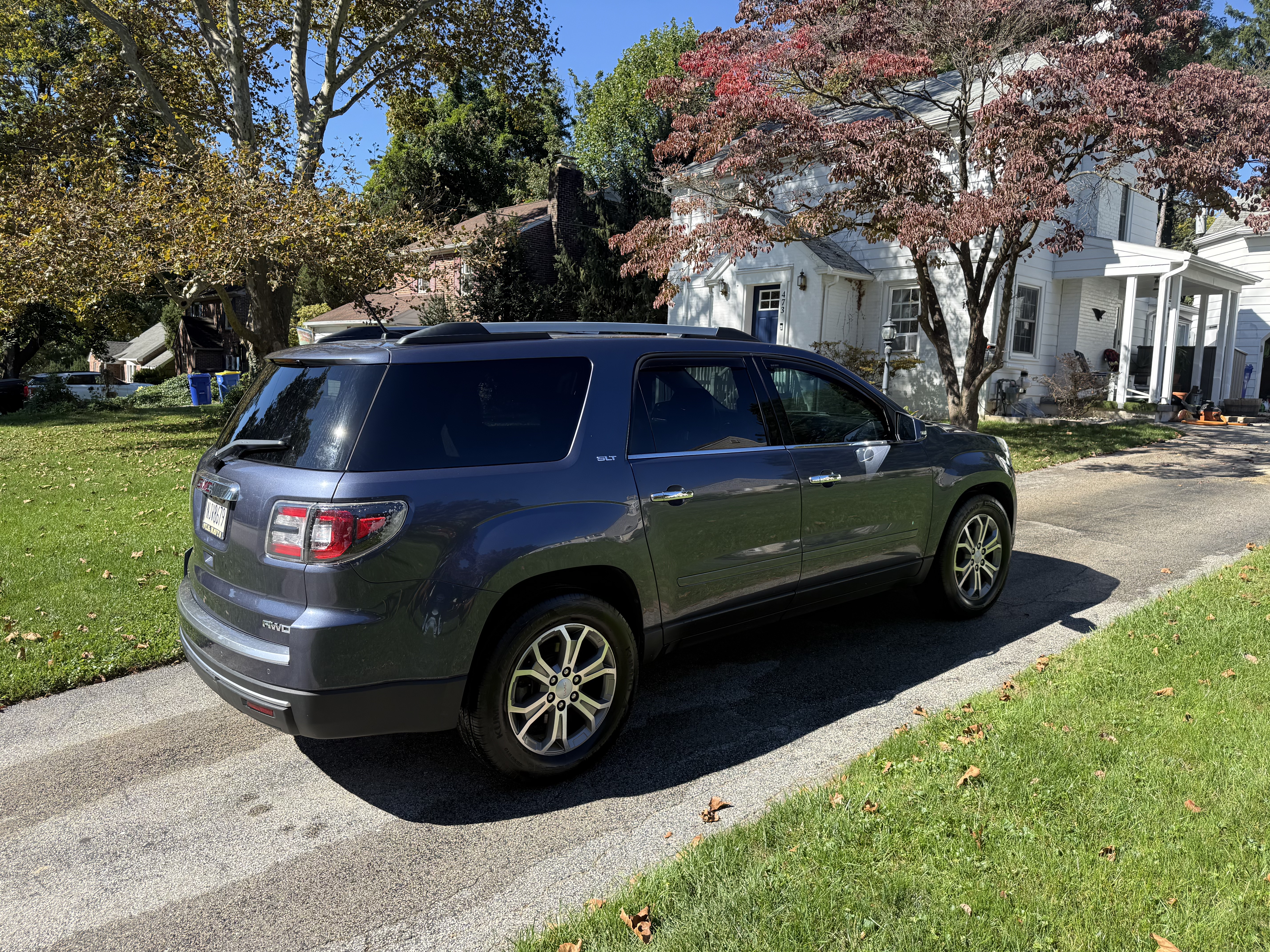 Used 2014 GMC Acadia SLT AWD/4WD image 6