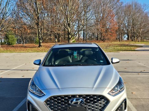 Used 2018 Hyundai Sonata Sport w/ Cargo Package image 10