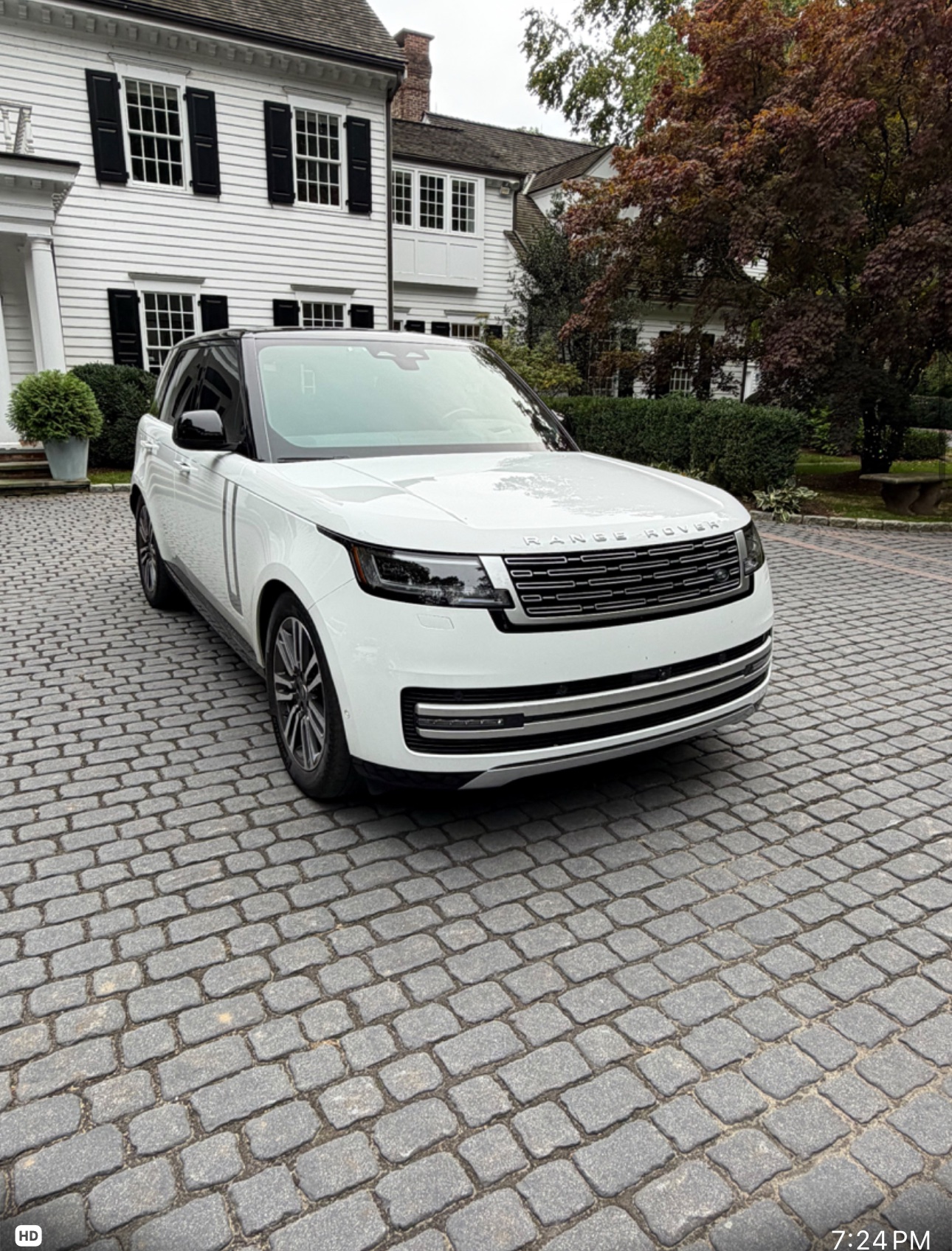 Used 2024 Land Rover Range Rover Autobiography AWD/4WD image 6