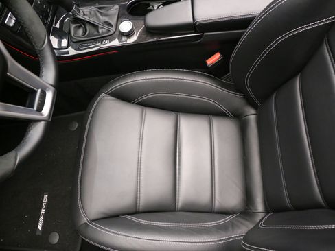 Used 2014 Mercedes-Benz SLK 55 AMG image 11