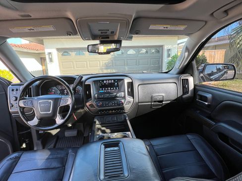 Used 2018 GMC Sierra 1500 Denali image 10