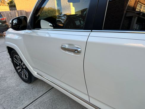 Used 2016 Toyota 4Runner Limited image 16