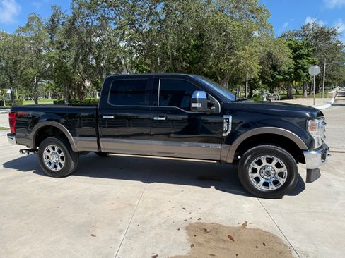 Used 2020 Ford F250 King Ranch w/ King Ranch Ultimate Package image 5