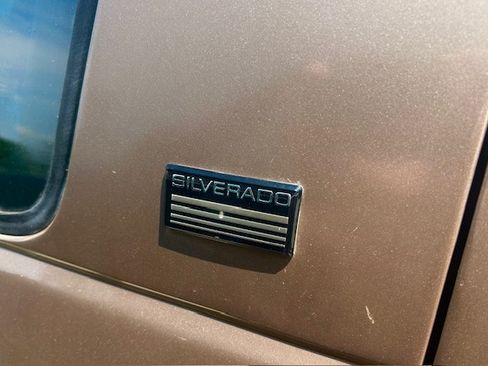 Used 1994 Chevrolet Blazer 4WD image 25