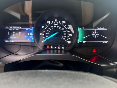 Used 2017 Ford Edge SEL w/ Equipment Group 201A image 14