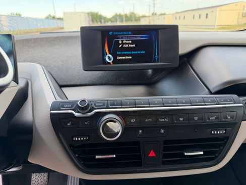 Used 2016 BMW i3 RWD image 18