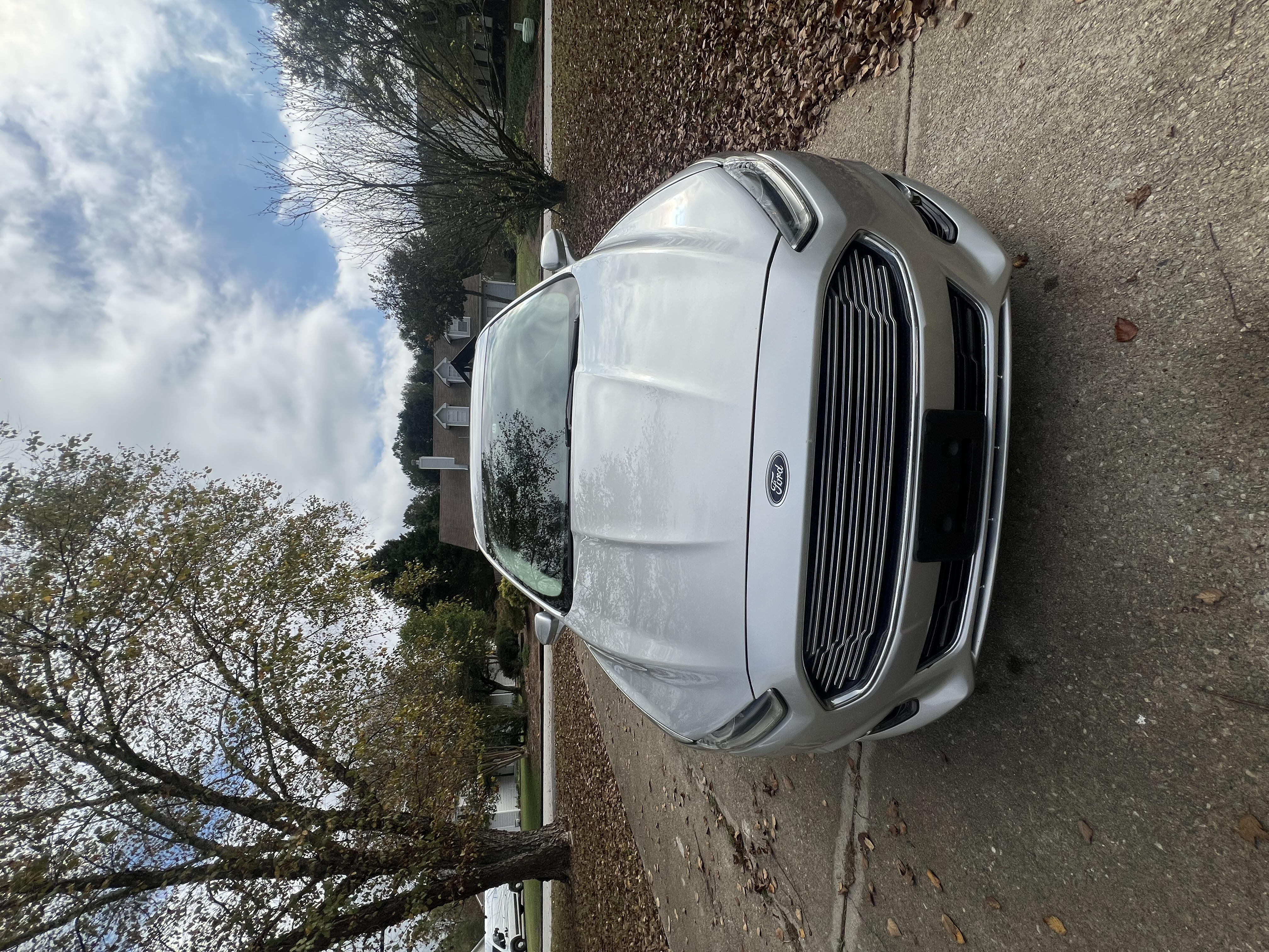 Used 2014 Ford Fusion Titanium FWD image 1