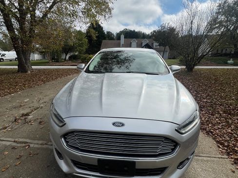 Used 2014 Ford Fusion Titanium image 1