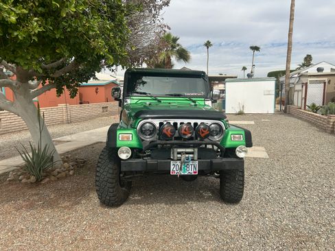 Used 2004 Jeep Wrangler 4WD image 15