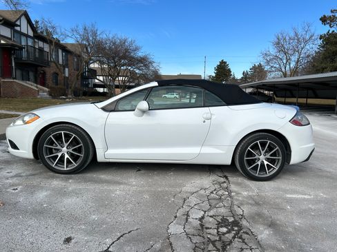 Used 2011 Mitsubishi Eclipse GS image 11
