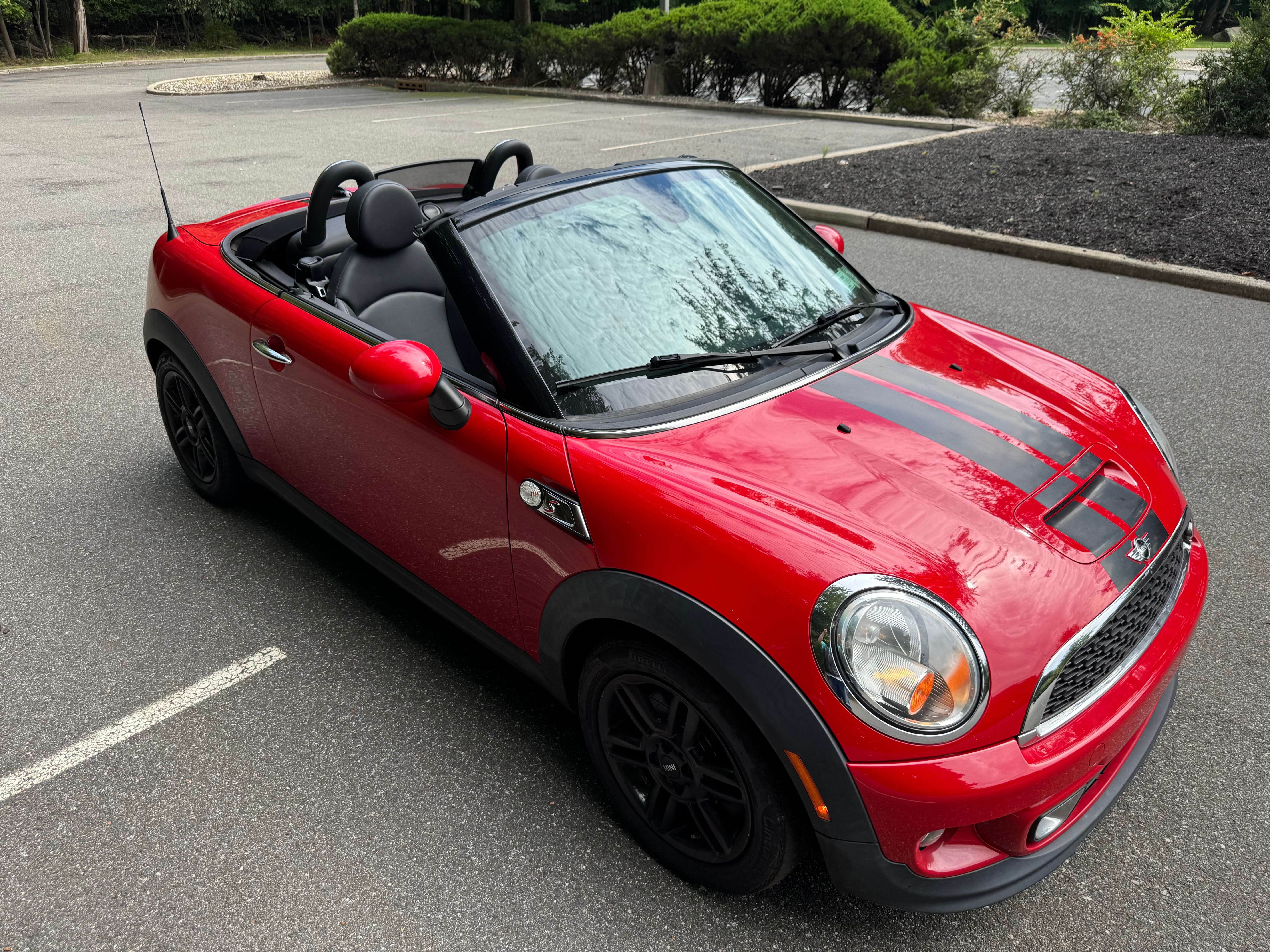 Used 2014 MINI Cooper Roadster S FWD image 9