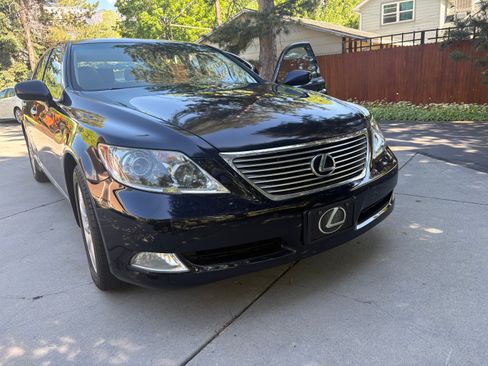 Used 2007 Lexus LS 460 RWD image 1