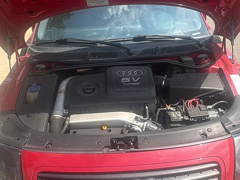 Used 2001 Audi TT 1.8T AWD/4WD image 13