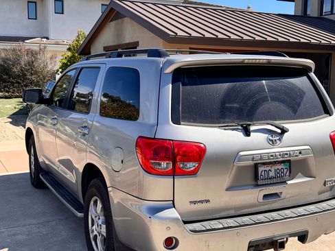 Used 2008 Toyota Sequoia SR5 image 10