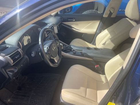 Used 2014 Lexus IS 350 w/ Navigation Package image 6