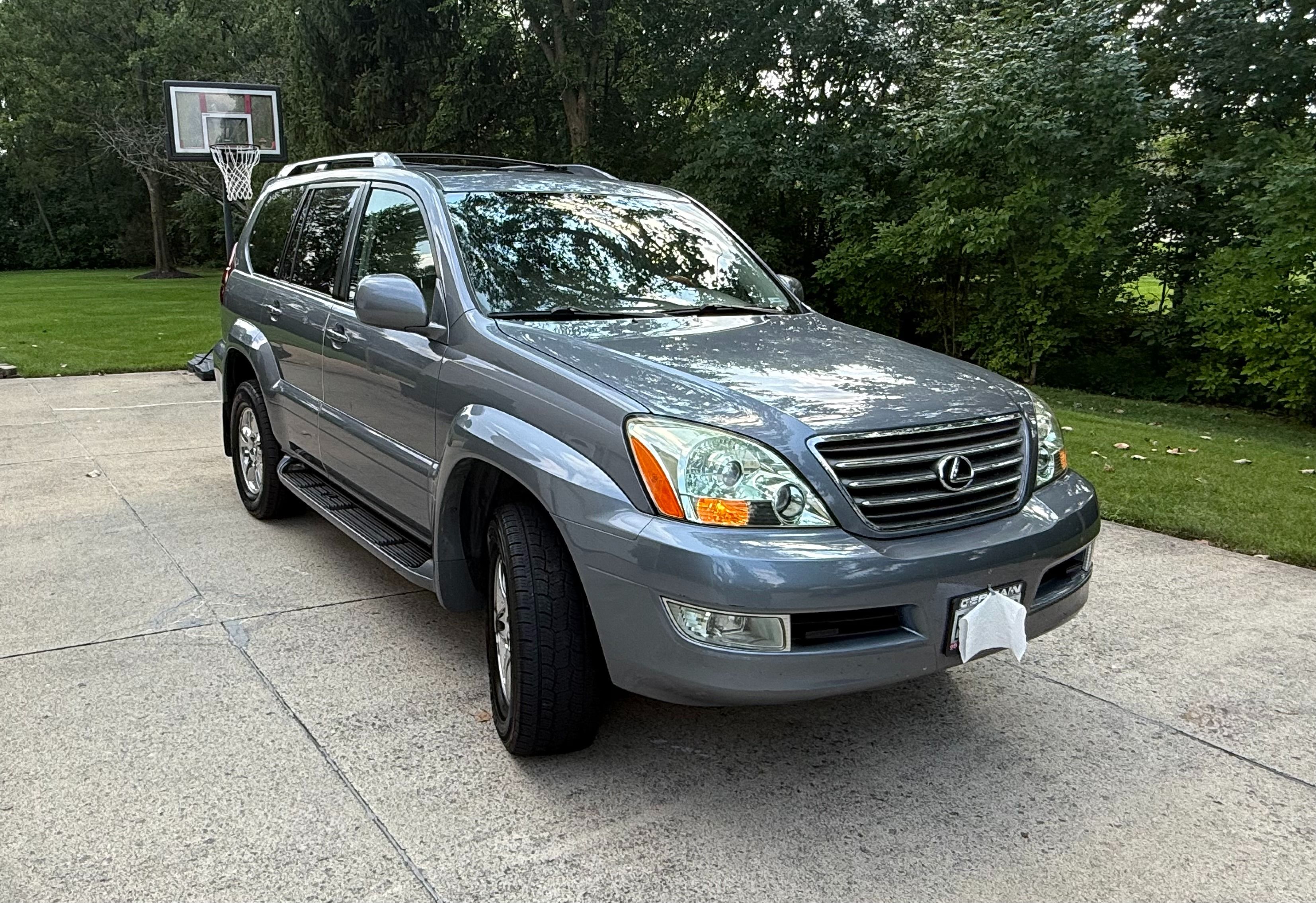 Used 2004 Lexus GX 470 AWD/4WD image 1