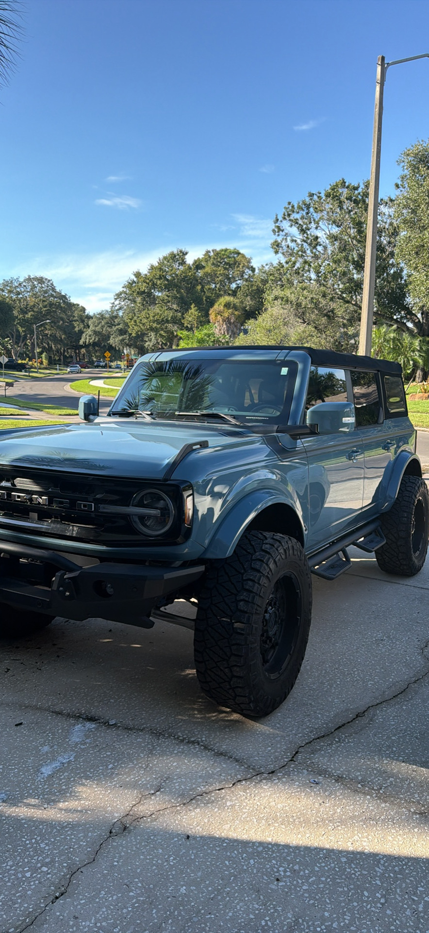 Used 2022 Ford Bronco Outer Banks AWD/4WD image 9