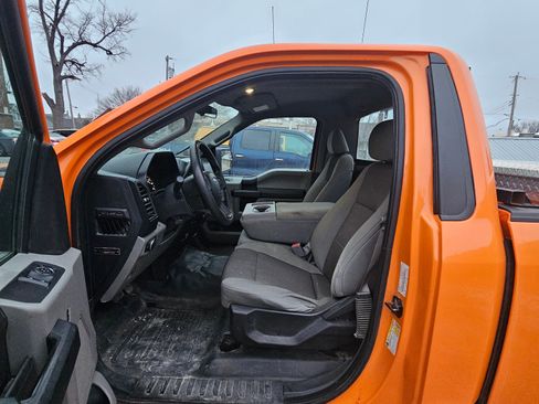 Used 2017 Ford F150 XL w/ Equipment Group 101A Mid image 5