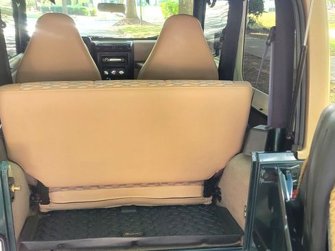 Used 2000 Jeep Wrangler Sport AWD/4WD image 6