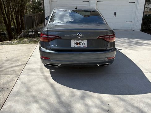 Used 2019 Volkswagen Jetta R-Line w/ R-Line Cold Weather Package image 6